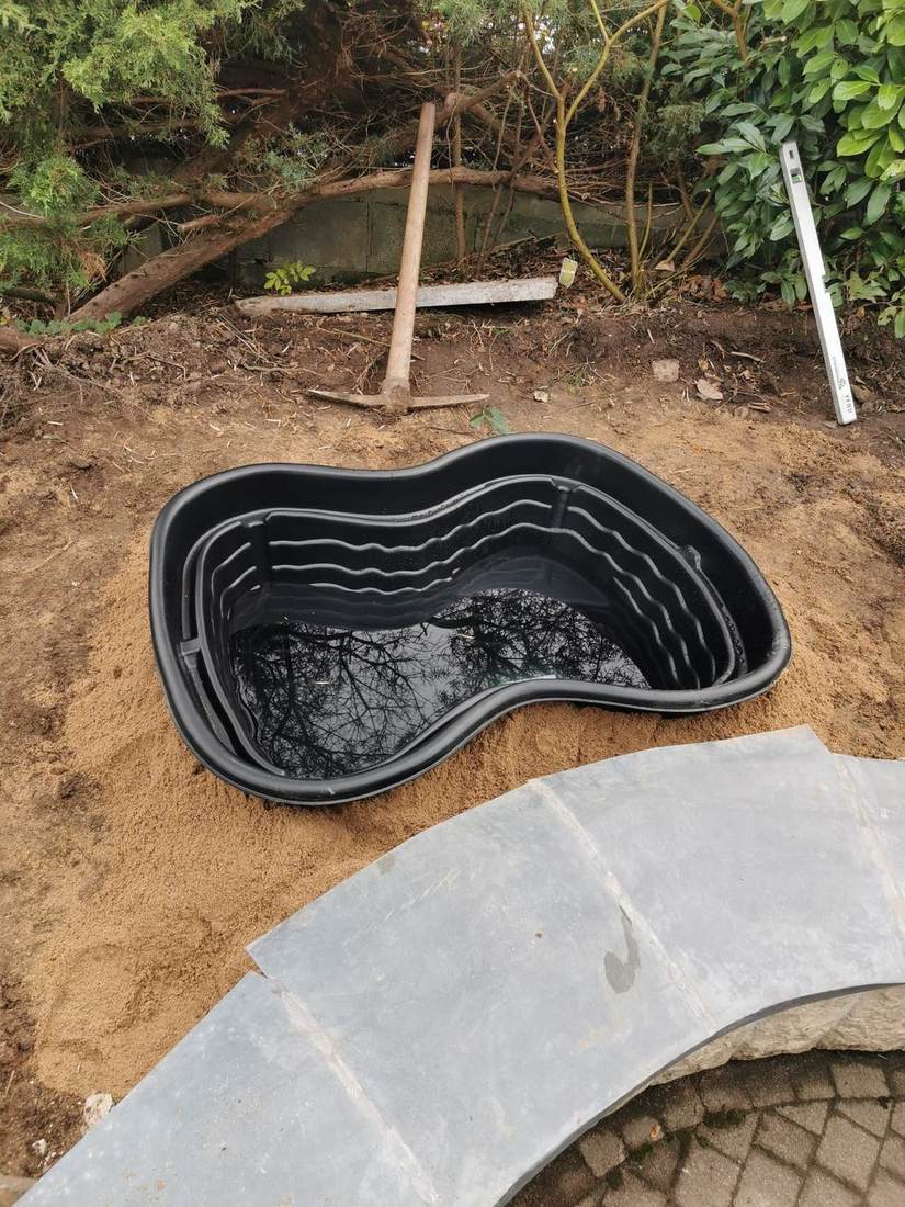 Gartenteich Installation
